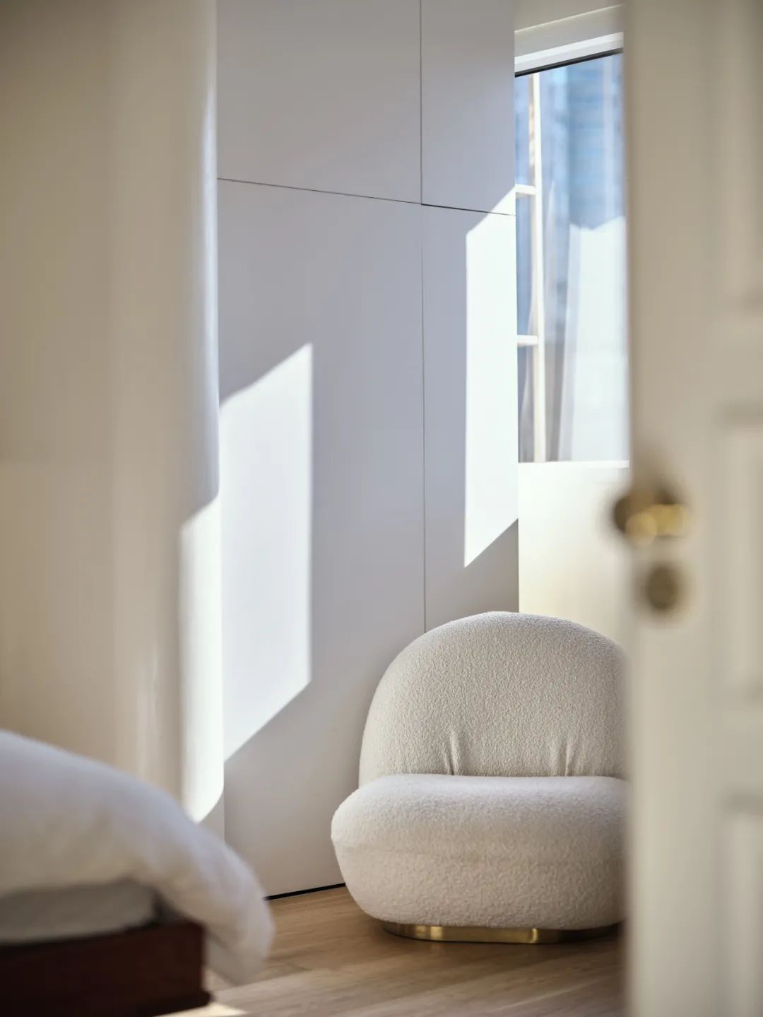 溫潤奶油風~無用隔墻應拆盡拆，宅家盡享“日月同輝”