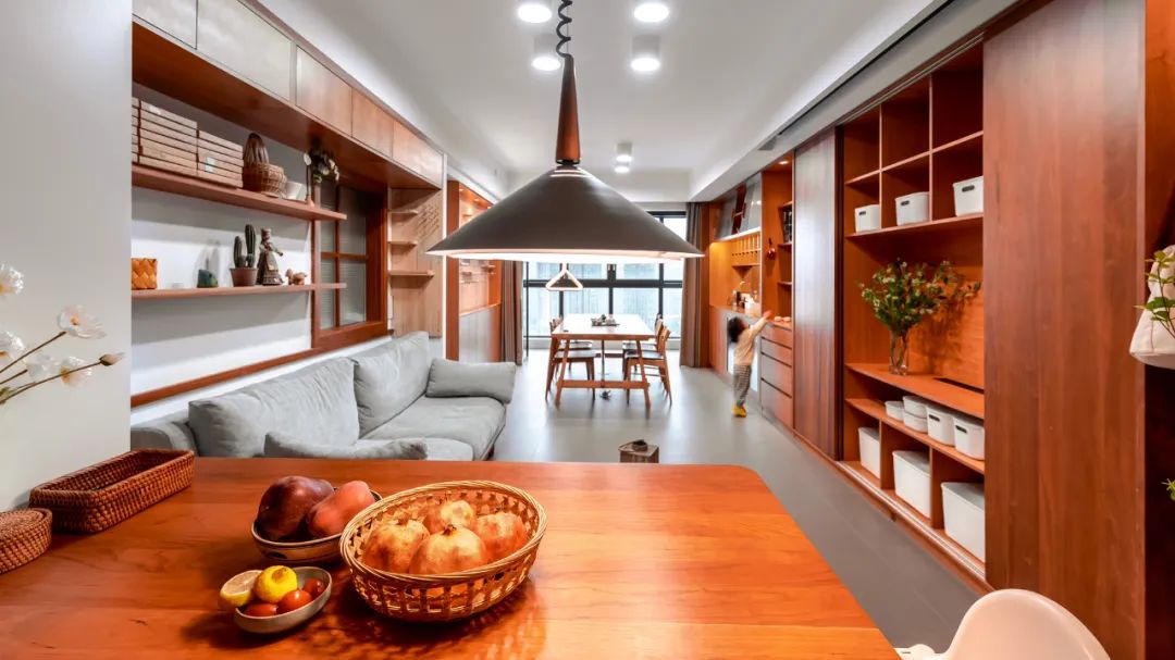 探索自由、可呼吸的親子關(guān)系“收納+私密空間”處處叫絕