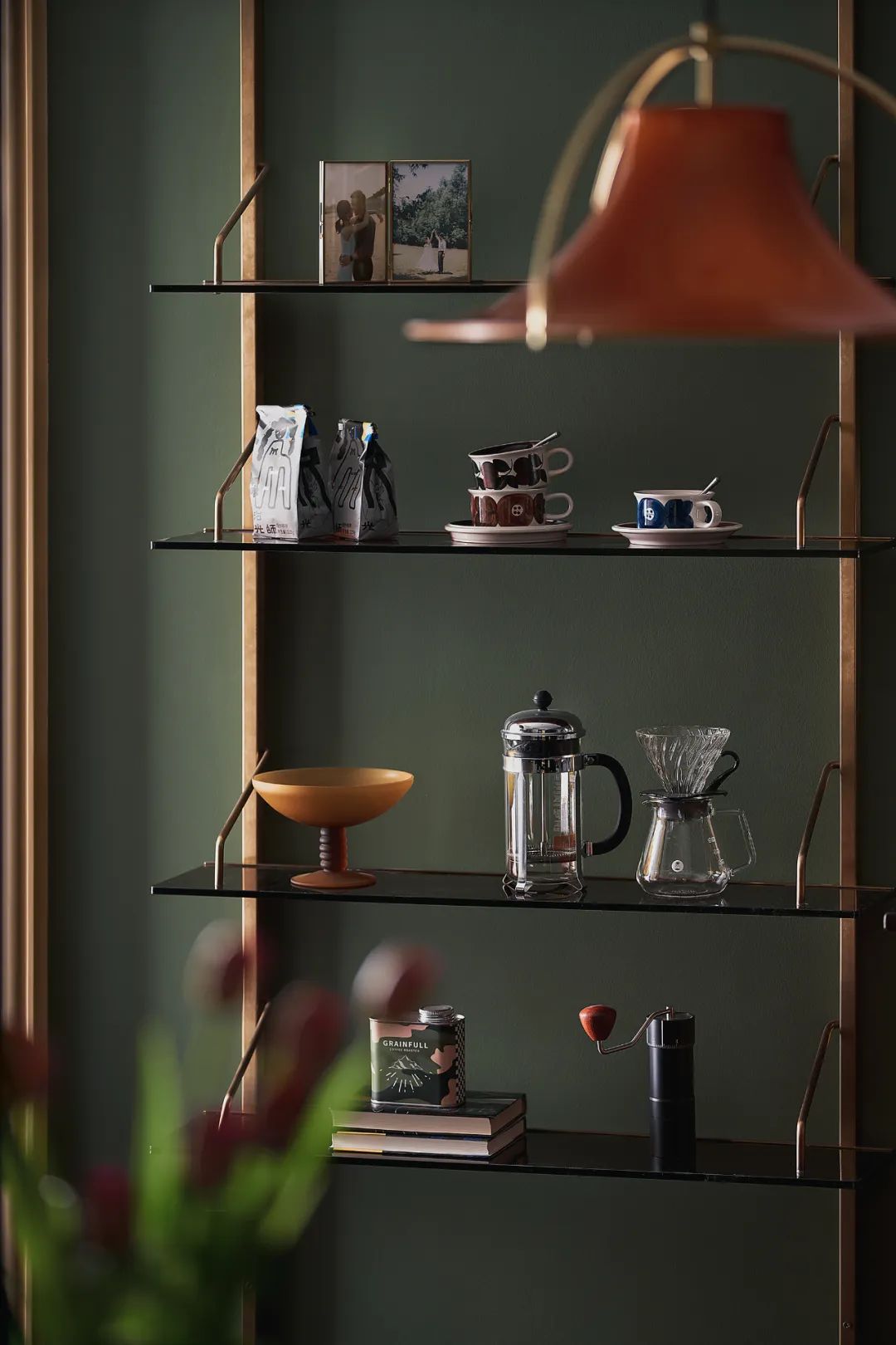 復古風可以有多存粹？中古家具+經(jīng)典撞色，一鍵穿越