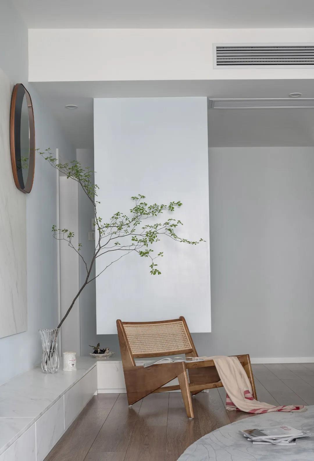 滬飄“富婆”一人住140㎡，三個(gè)臥室輪流睡？我酸了	