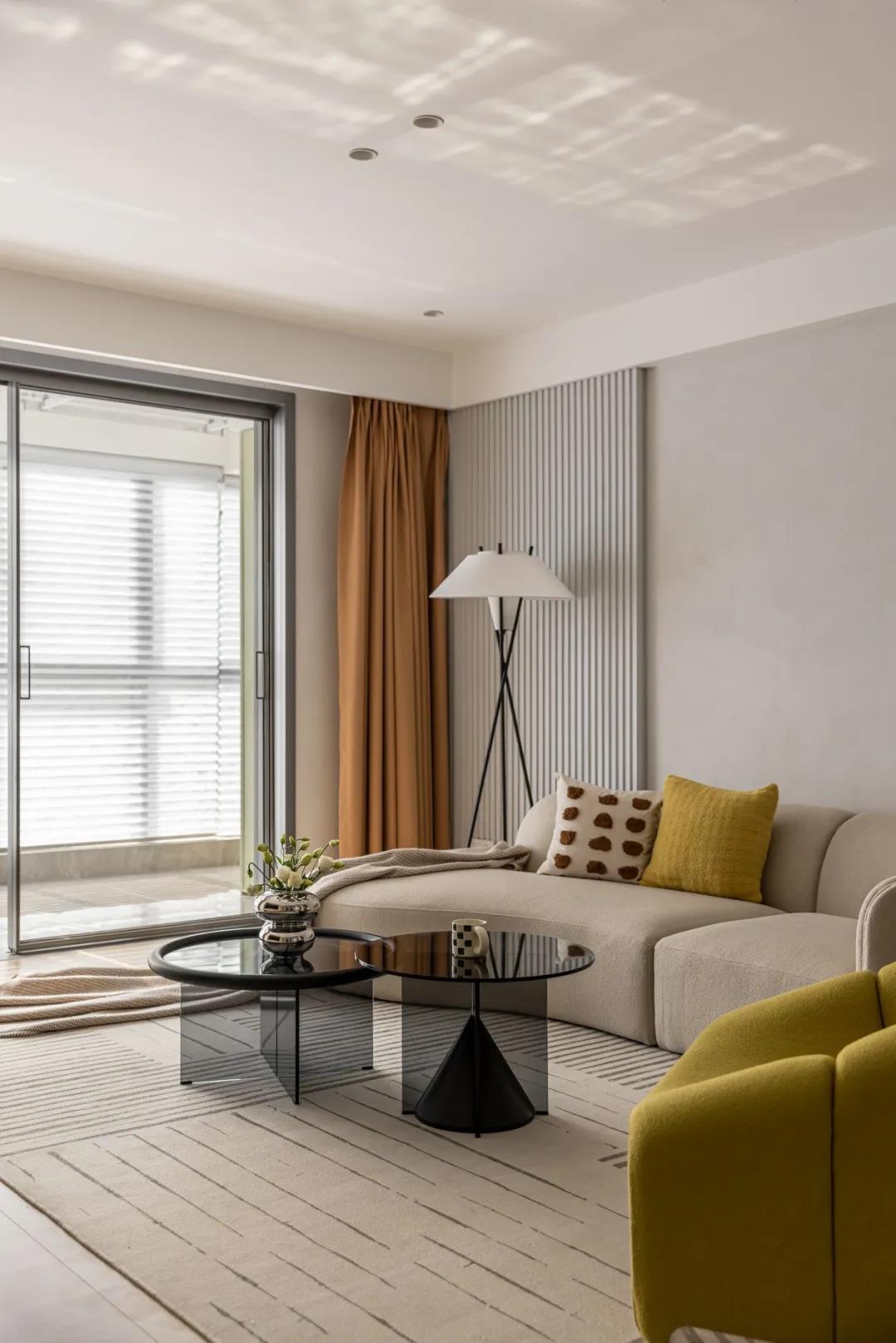 顏值爆表の107㎡婚房，邀三兩朋友來家聚會倍有面子	