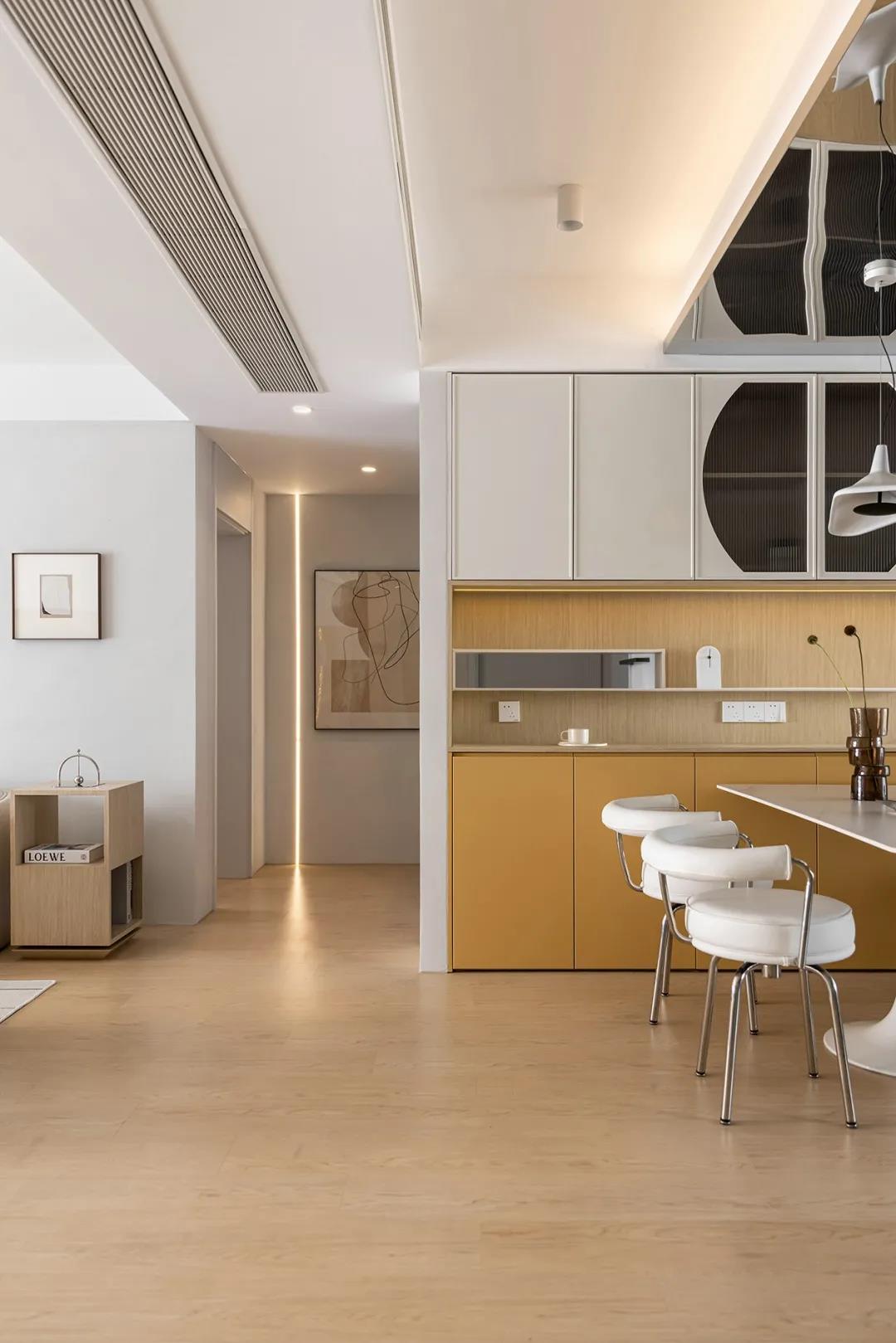 顏值爆表の107㎡婚房，邀三兩朋友來家聚會倍有面子	