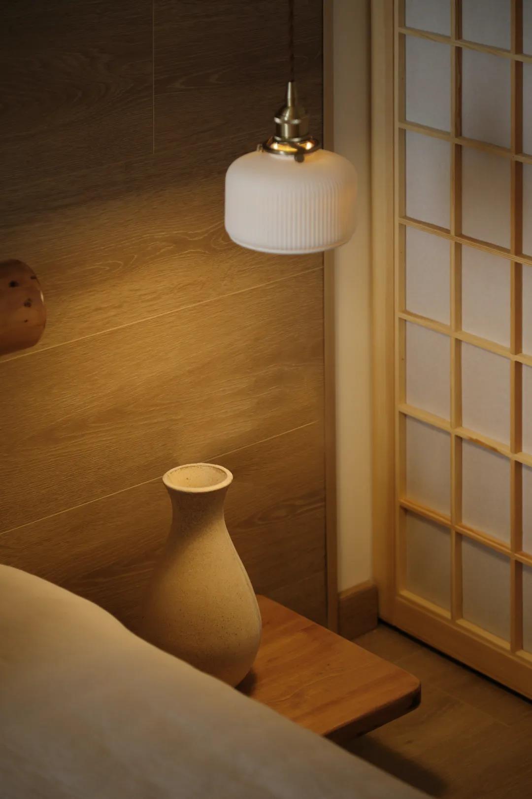 玄關(guān)吧臺(tái)餐廳＋禪意品茗客廳，枷鎖90㎡日式慢生活