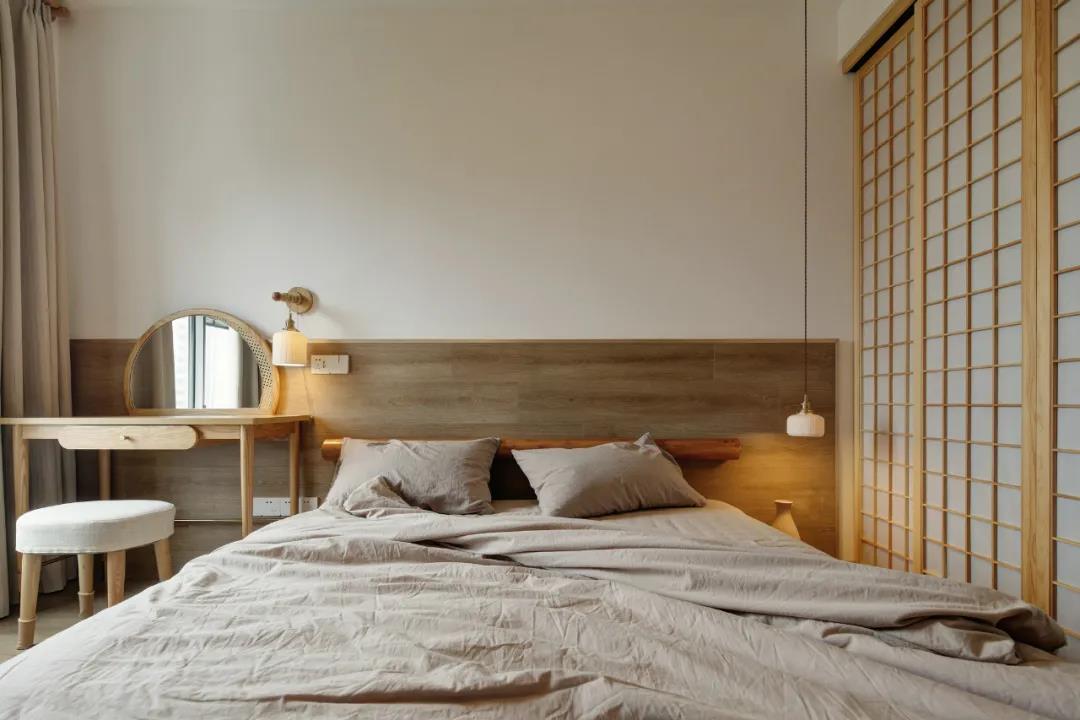 玄關(guān)吧臺(tái)餐廳＋禪意品茗客廳，枷鎖90㎡日式慢生活