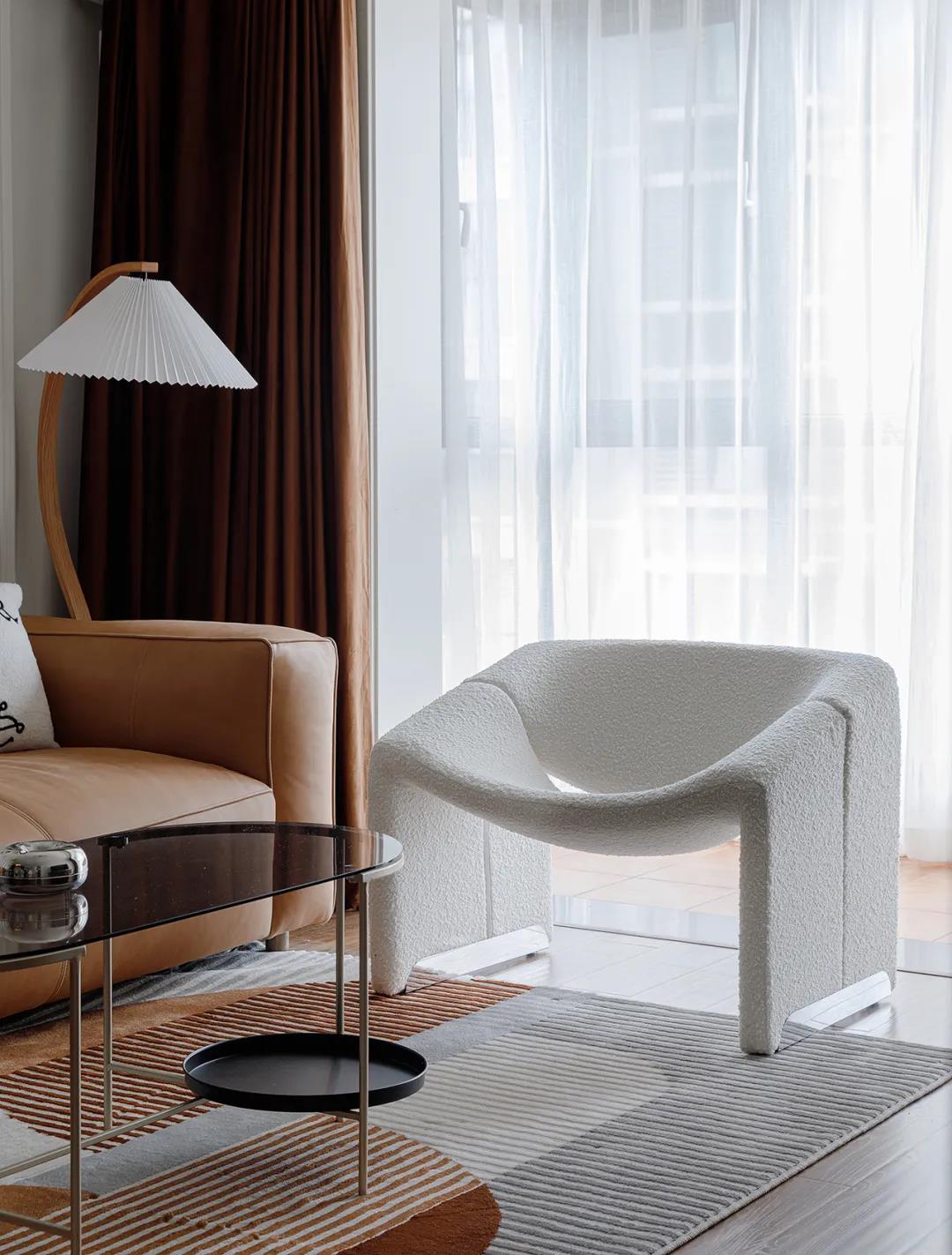 僅70㎡打造“年度最佳法式復(fù)古”這對時(shí)尚博主真哇塞~