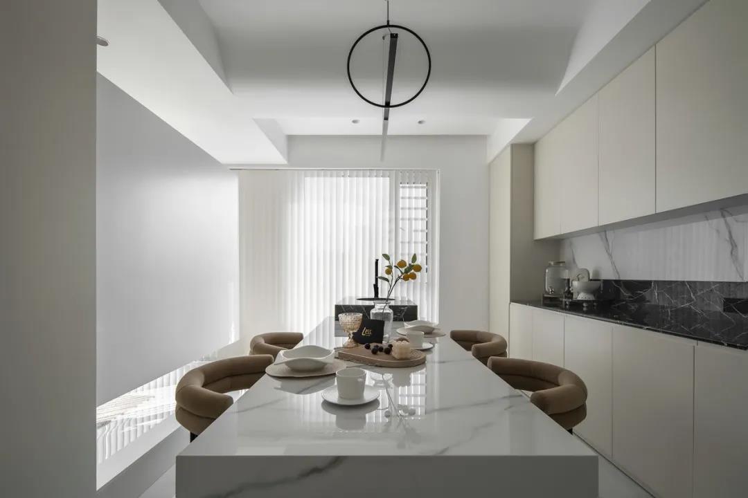 極簡風(fēng)＝純白？處女座屋主用140㎡揭曉【純凈氣質(zhì)美】	