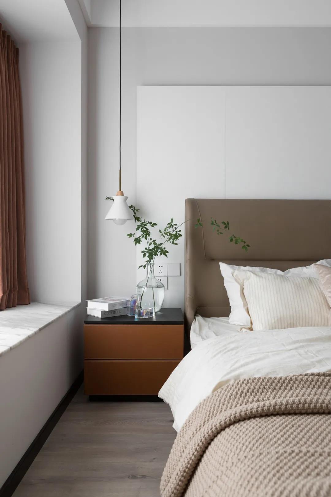 「130㎡巧收納」?jié)M窗日色文書香·兒女雙全盡笑顏	