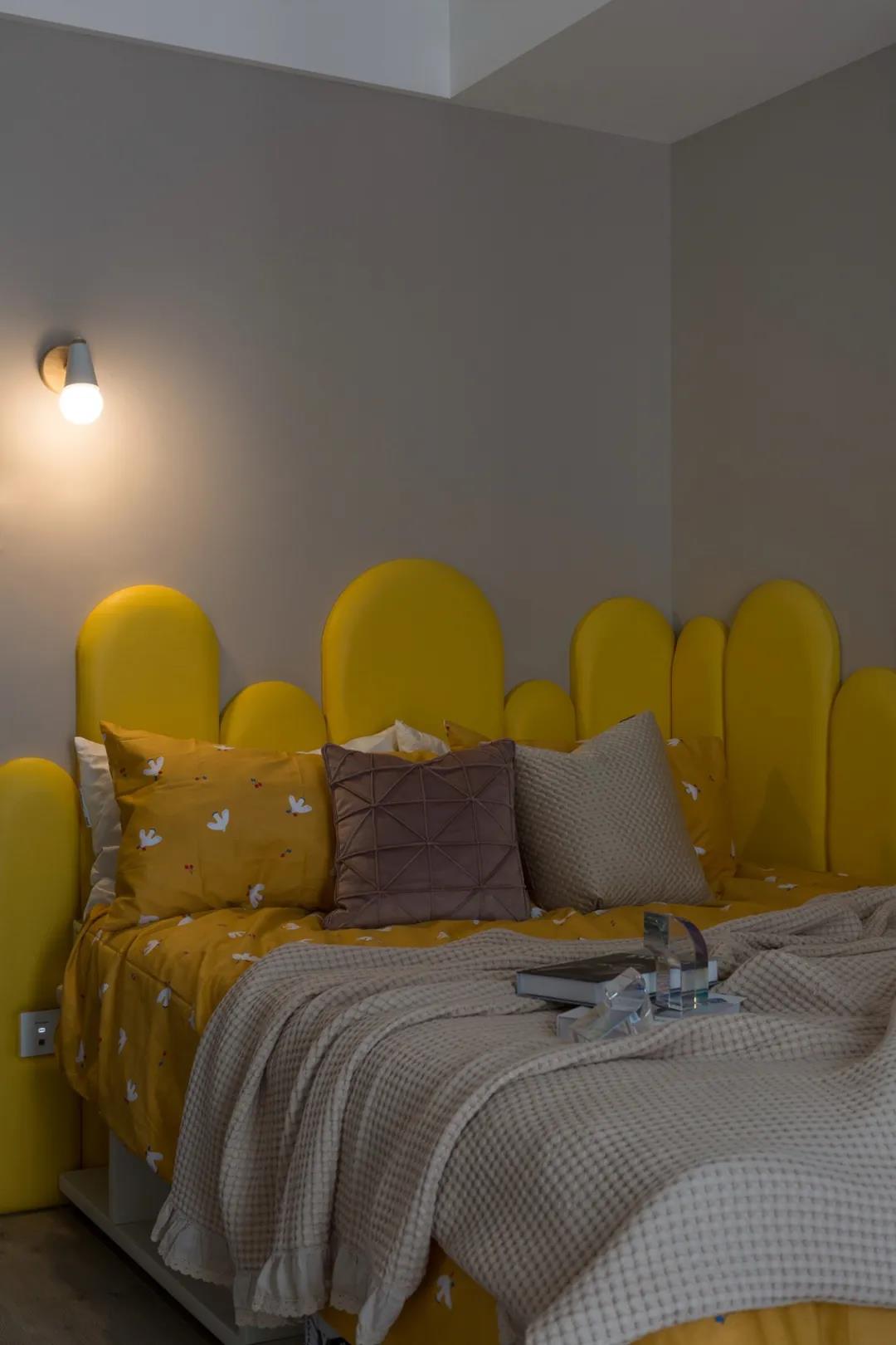 「130㎡巧收納」?jié)M窗日色文書香·兒女雙全盡笑顏	