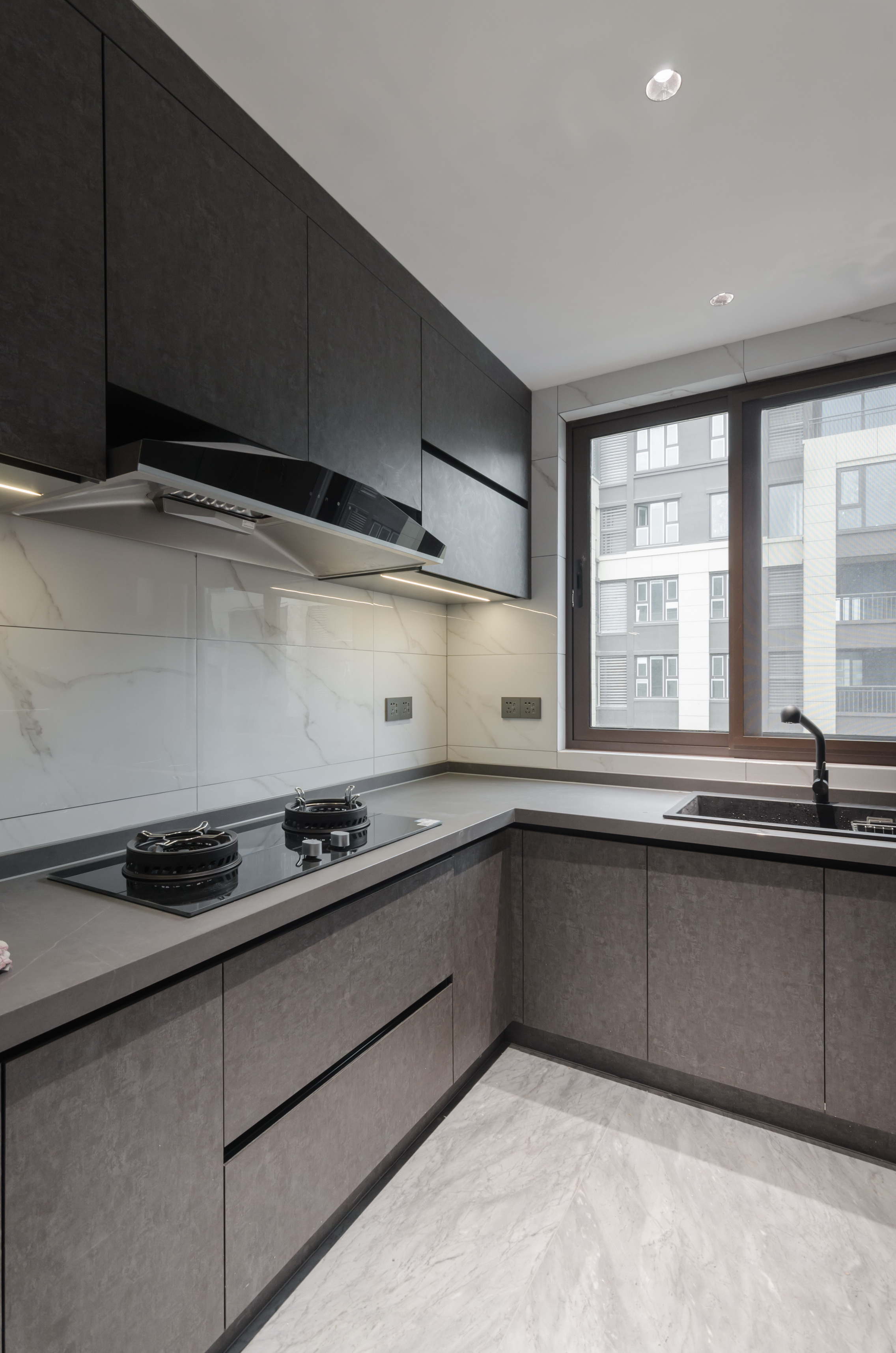 120㎡大三居戶型改造，一道墻改善風水優化空間