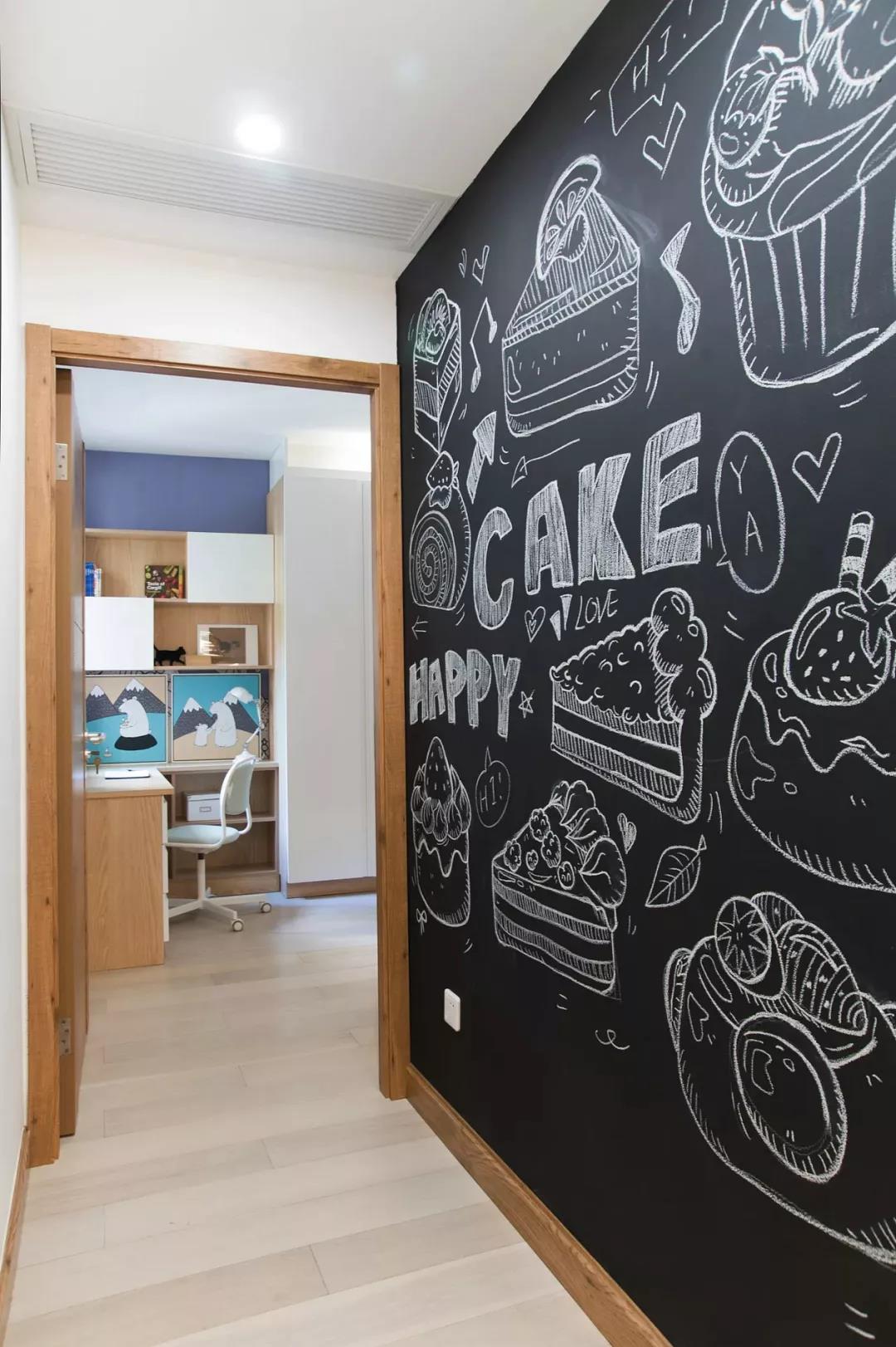 客廳塞進陽光房，走廊裝成涂鴉墻，這是什么神仙設計？！