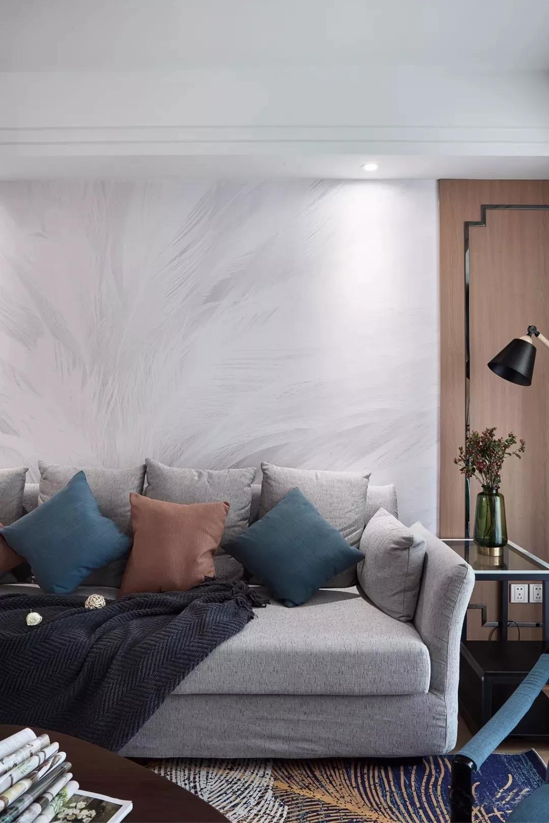 「翻新改造」實景案例|275㎡超大戶型輕奢風(fēng)，舒適耐用且高效的生活空間！