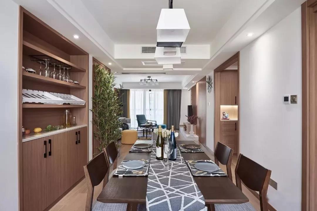 「翻新改造」實景案例|275㎡超大戶型輕奢風(fēng)，舒適耐用且高效的生活空間！