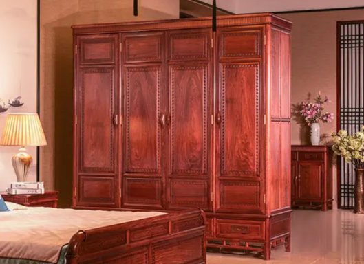 家裝紅木衣柜如何保養(yǎng)？